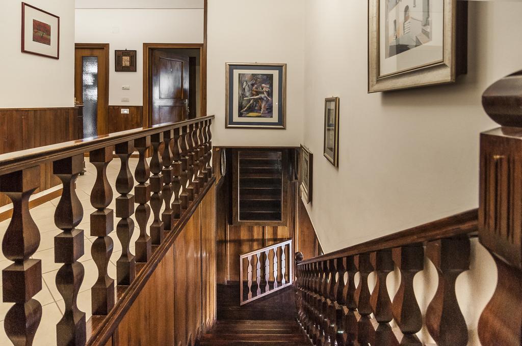 Villa Olga B&B Formia Bagian luar foto